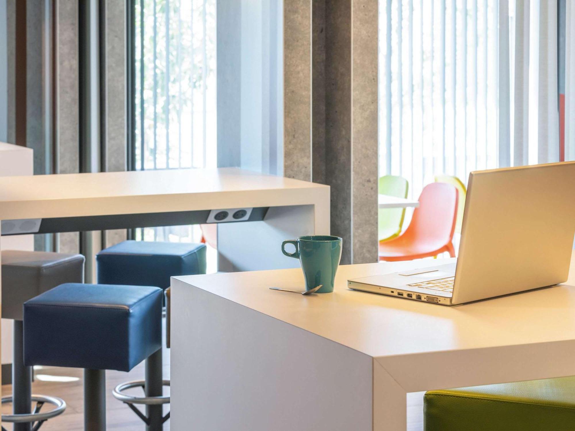 Ibis Budget Rennes Rte Lorient Zewnętrze zdjęcie